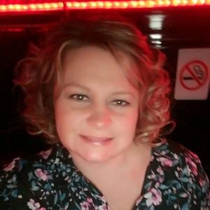 Meet your Posher, Annie